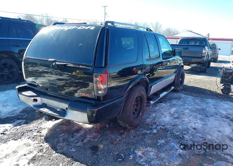 2001 GMC Jimmy Jde W/1Sh/1Sj из США, поврежденный, VIN 1GKDT63W912109501